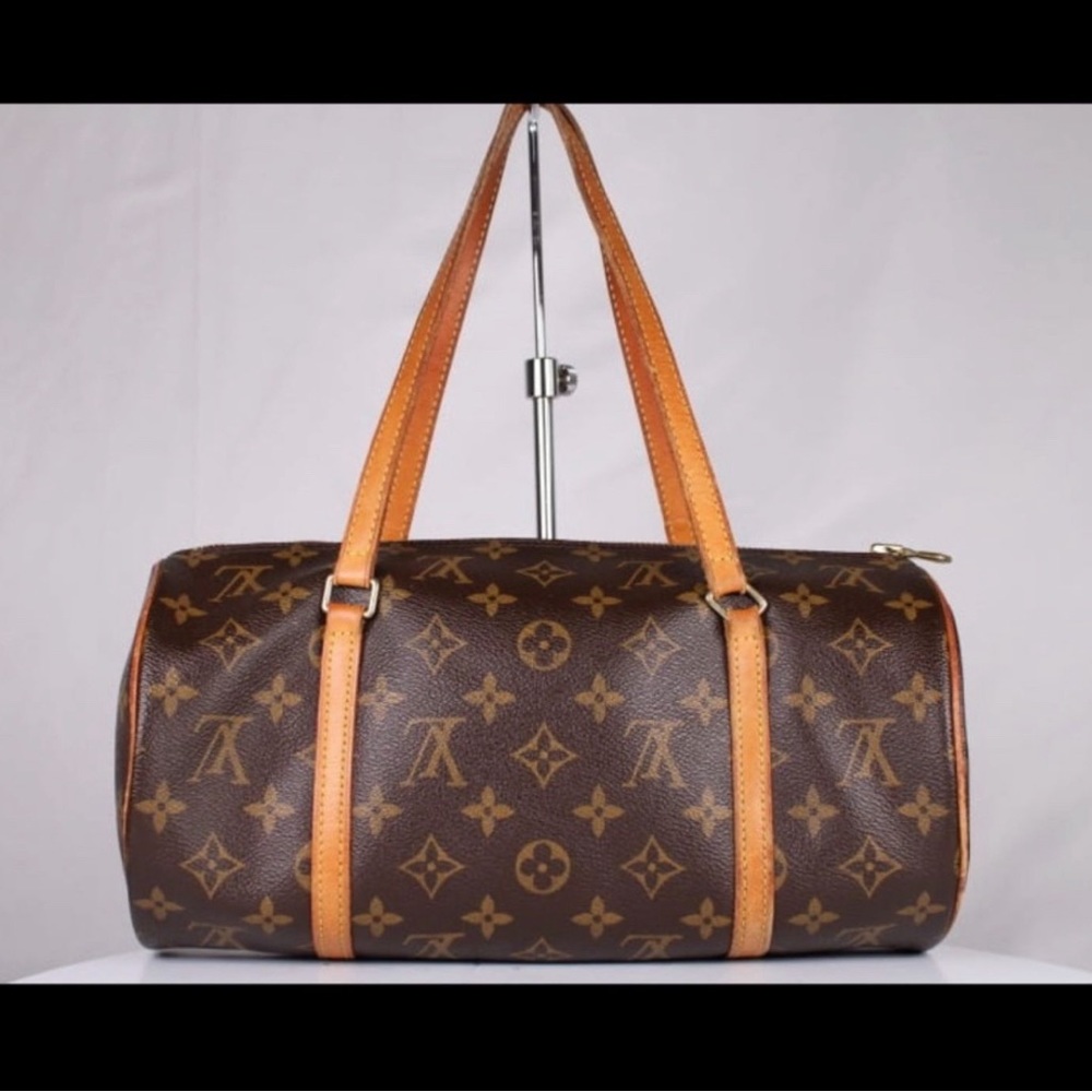 AUTHENTIC LOUIS VUITTON - Papillon 30